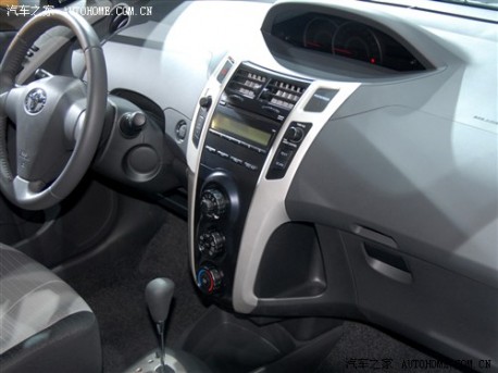 Guangzhou-Toyota Yaris China interior