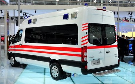 JAC Sunray full-size van