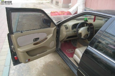 Hongqi Century Star Limousine