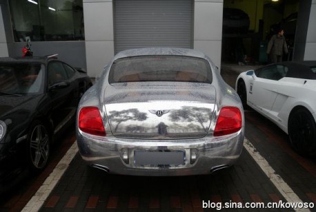 Chrome-wrapped Bentley Continental in China