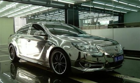 Buick Regal wrapped in Silver in China