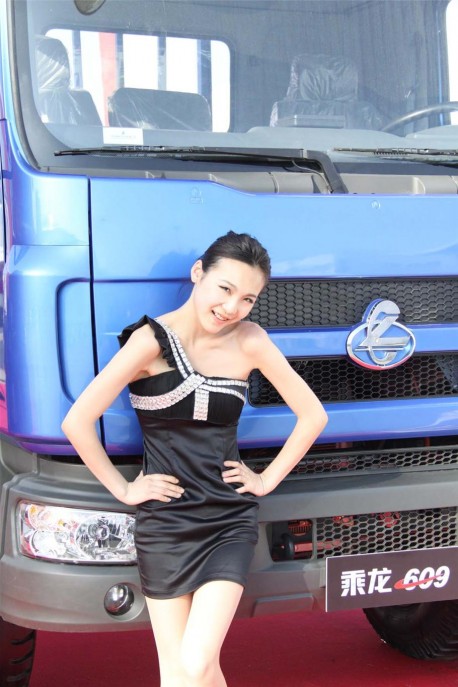 Big Trucks and sexy Chinese girls