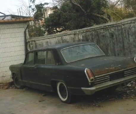 Hongqi CA770 in China