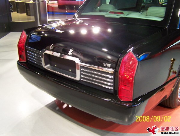 Hongqi of China; the Lincoln years