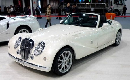 Mitsuoka Himiko