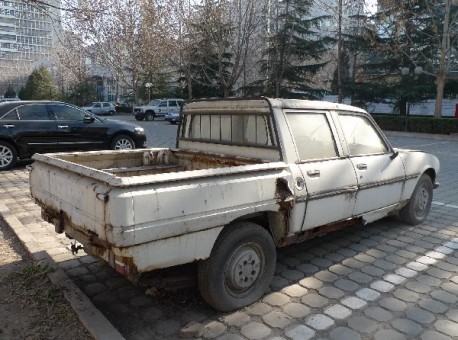 Peugeot 504 pickup China