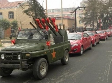 The Amazing Wedding-Firework cars from China