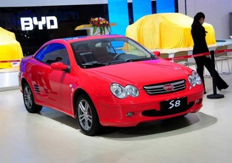 Pink BYD S8 CC from China