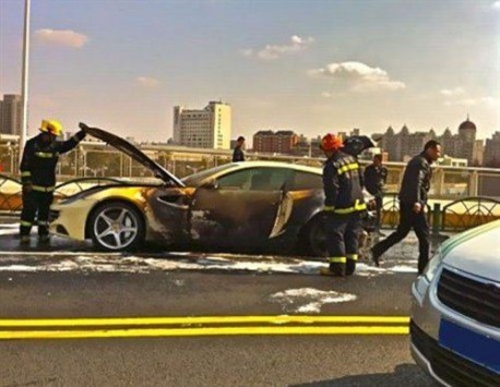 Ferrari FF on fire in China