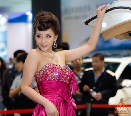 Sexy Chinese girl Mercedes-Benz SLS AMG China