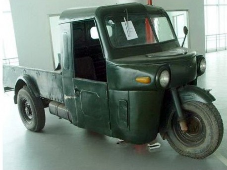 Shanghai SH58-I tricycle