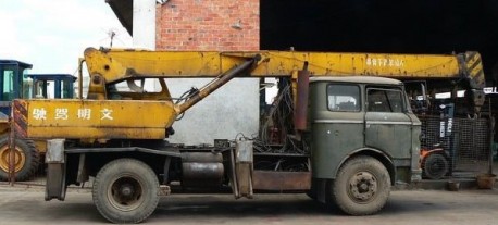 Yellow River JN150 truck from China