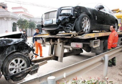 Rolls-Royce Ghost crash China