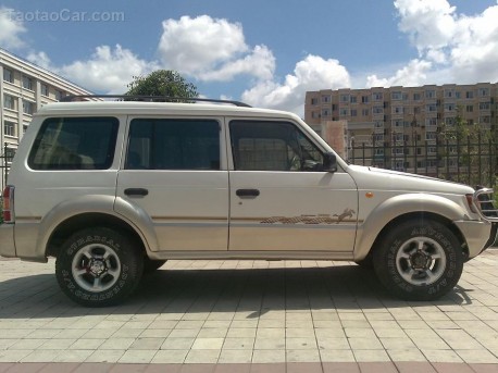 Beijing Auto Works BJ2032 Tornado