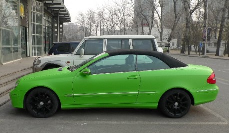 lime-green Mercedes-Benz CLK convertible