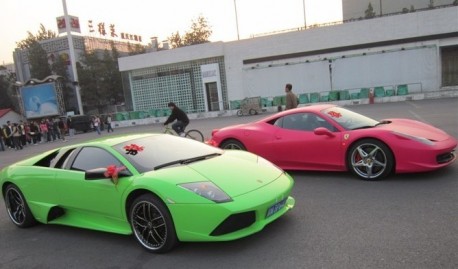 Pink Ferrari 458 Italia from China