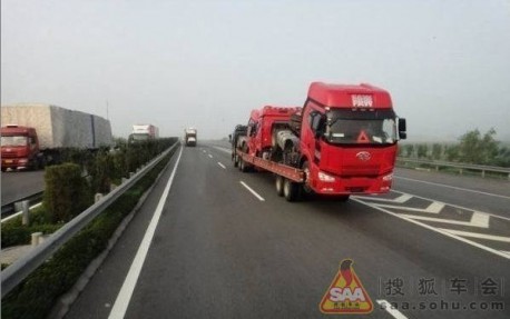 China truck traffic