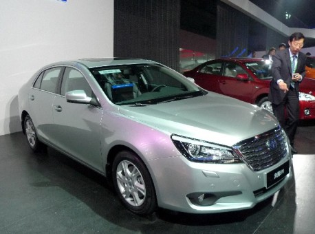 FAW-Besturn B90