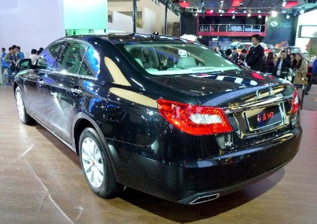 Hongqi H7