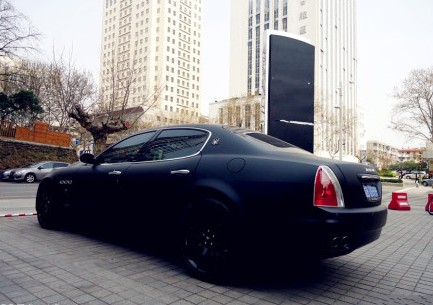 Matte-black Maserati Quattroporte