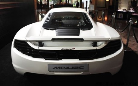 McLaren MP4-12C arrives in China