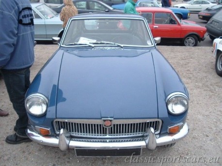 MGB GT