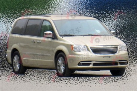 Chrysler Voyager testing in China