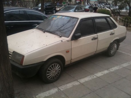 Lada Samara sedan