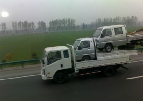 Transporting Trucks the Chinese Way