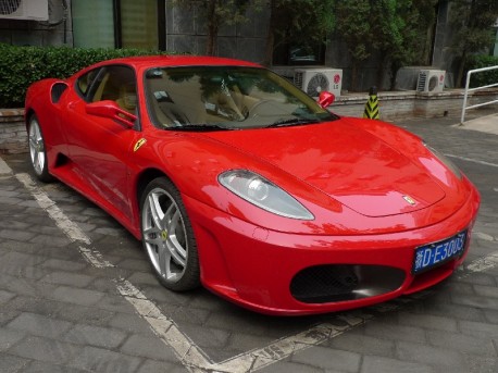 Spotted in China: Ferrari F430