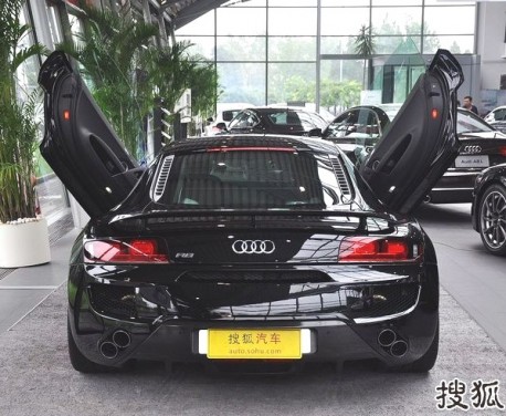 ABT Audi R8 V10 with Lambo-doors in China