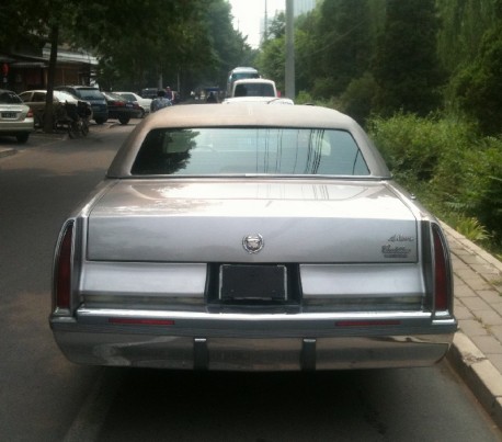 Cadillac Fleetwood Brougham China