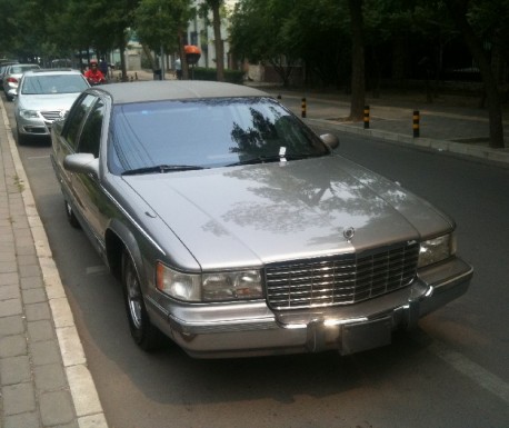 Cadillac Fleetwood Brougham China