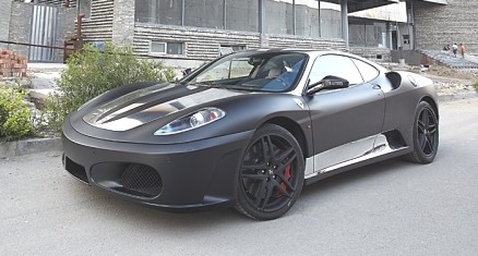 Ferrari F430 in matte-black & some silver from China