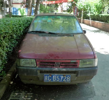 Spotted in China: Fiat Uno