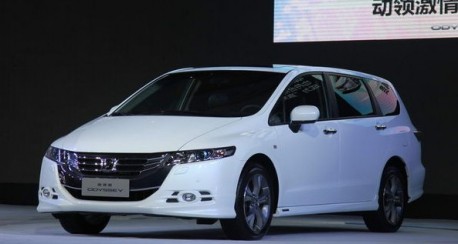 Facelifted Honda Odyssey