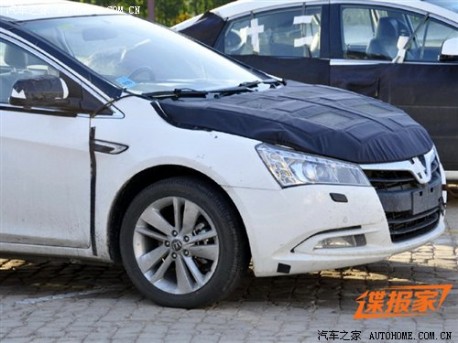 Luxgen 5 sedan testing in China