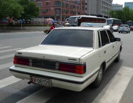 Spotted in China: Nissan Cedric V-30 SGL