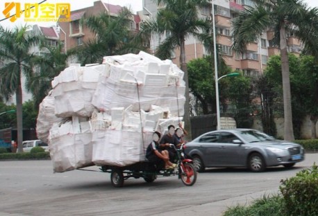 Slightly overloaded tricycle in China