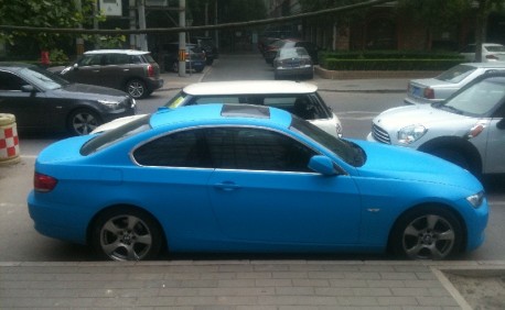 BMW 3 Coupe is baby blue in China