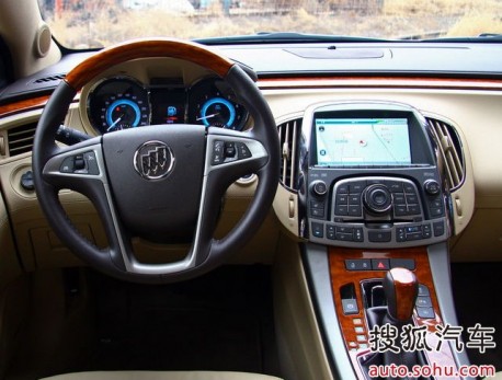 facelifted Buick Lacrosse testing in China