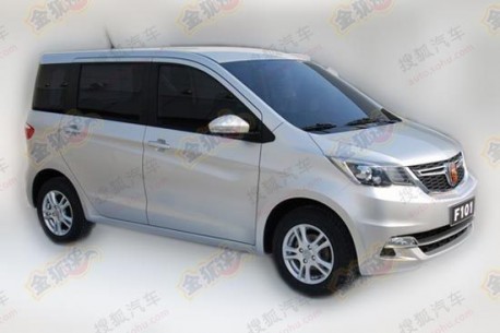 Chang'an F101 MPV