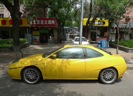 Spotted in China: Fiat Coupe