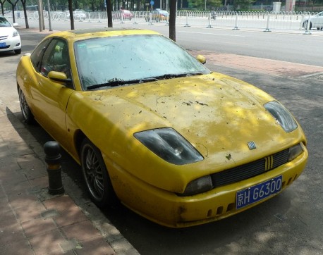 Spotted in China: Fiat Coupe