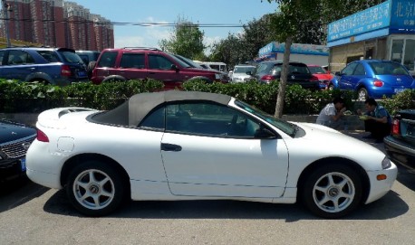 Mitsubishi Eclipse GS Spyder