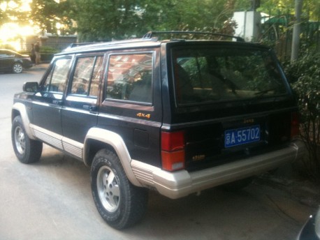 Spotted in China: Beijing-Jeep Cherokee Limited