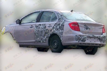 Spy Shots: Chery A19 testing in China