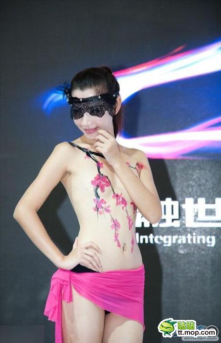 Pic nude models in Haikou