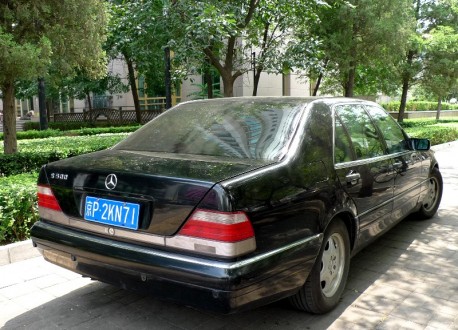 Spotted in China: W140 Mercedes-Benz S500