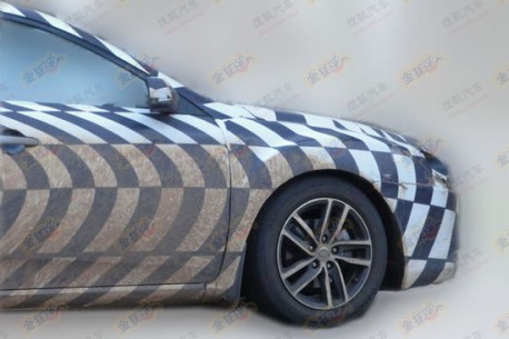 Spy Shots: new FAW-Besturn B50 testing in China